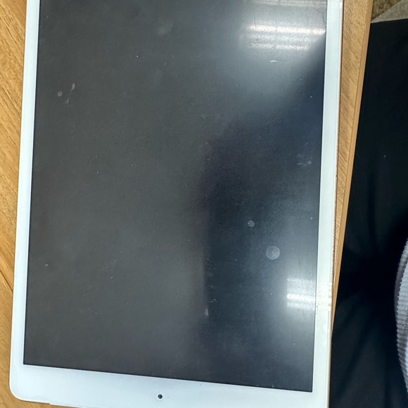 I pad 10.2inches